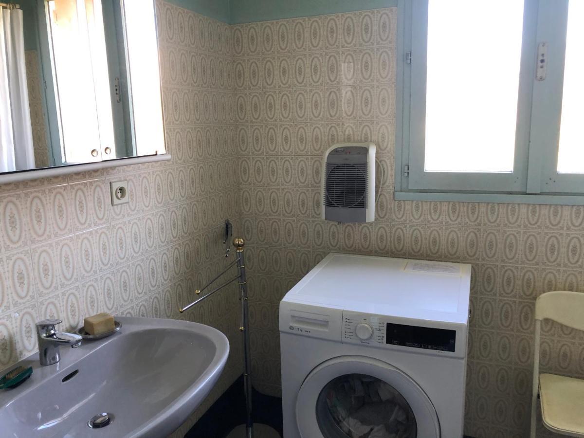 Chambre 3 Double Dans Un Appartement Bourg-en-Bresse Exterior foto